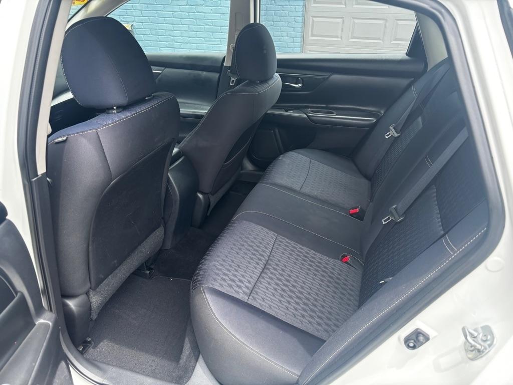 Nissan Altima 2.5 SV 2017