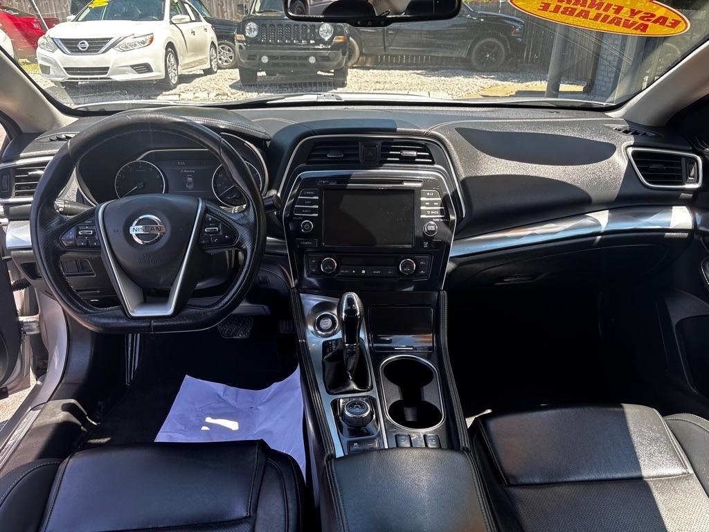 Nissan Maxima 3.5 SV 2020