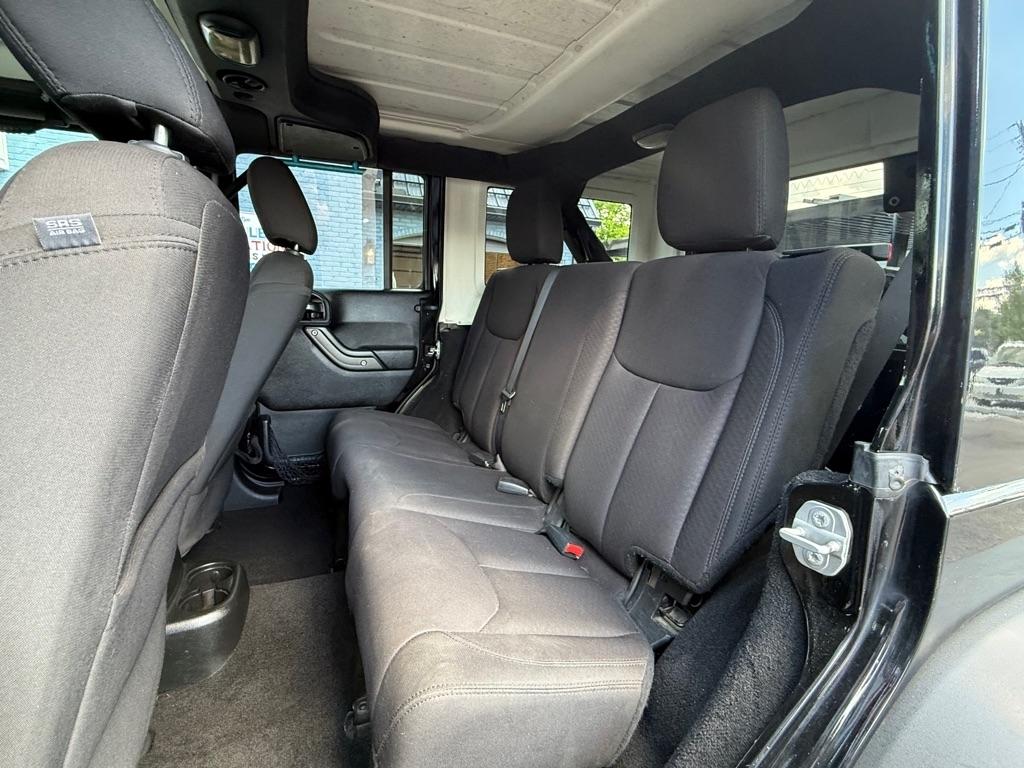 Jeep Wrangler Unlimited Sport 4WD 2017