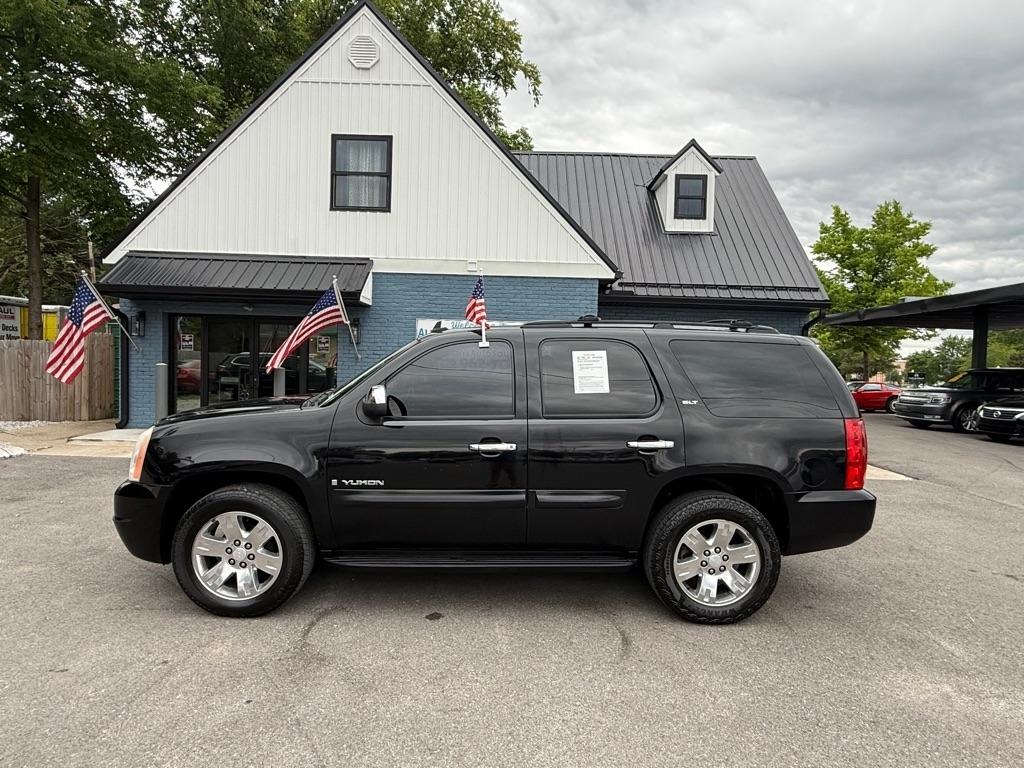 GMC Yukon SLT-2 4WD 2007