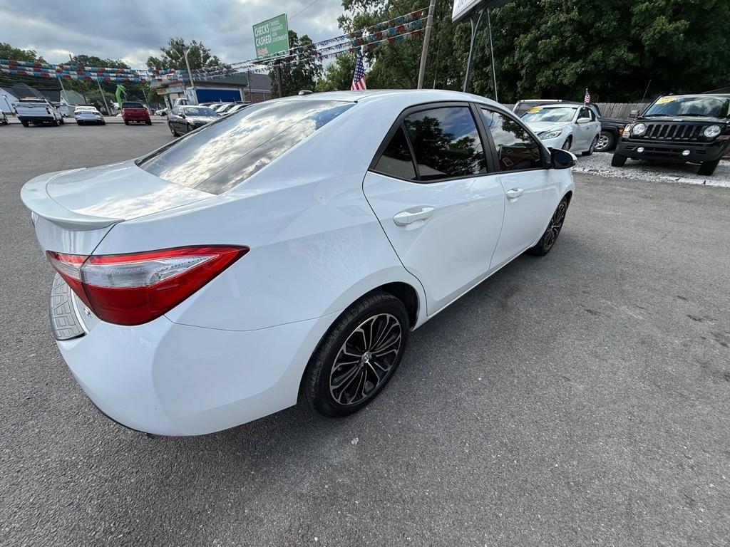 Toyota Corolla LE CVT 2014
