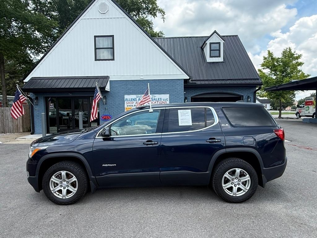 GMC Acadia SLE-1 AWD 2017