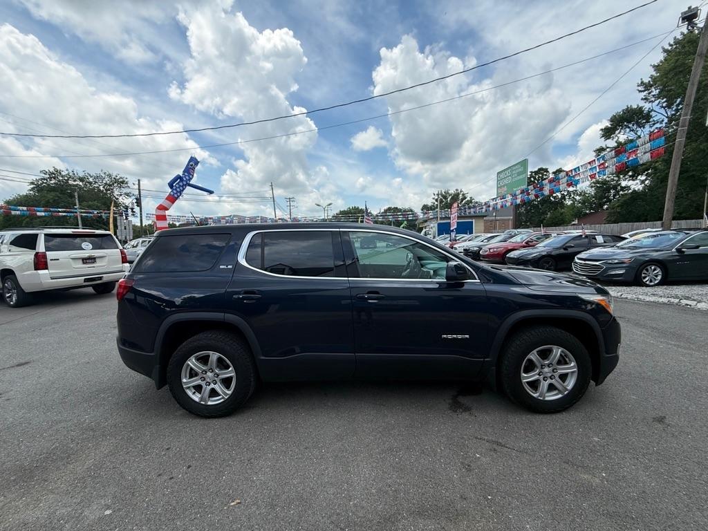 GMC Acadia SLE-1 AWD 2017