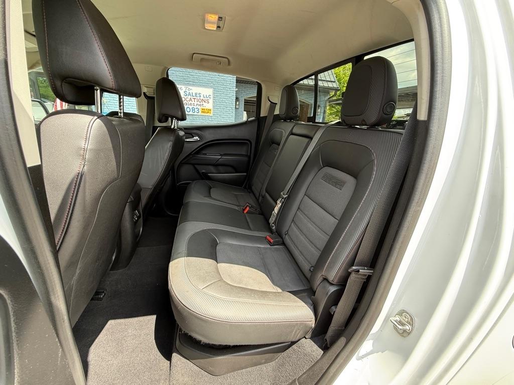 GMC Canyon All Terrain Crew Cab w/Cloth Long Box 4WD 2019