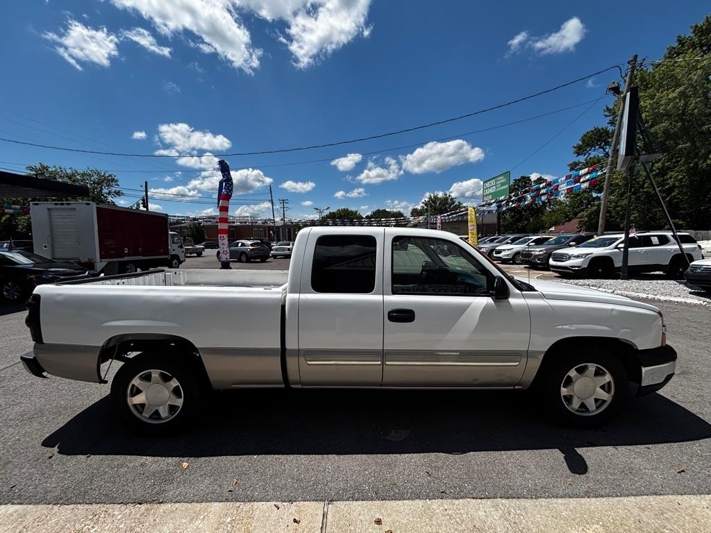 Chevrolet Silverado 1500 Work Truck Ext. Cab Short Bed 2WD 2004
