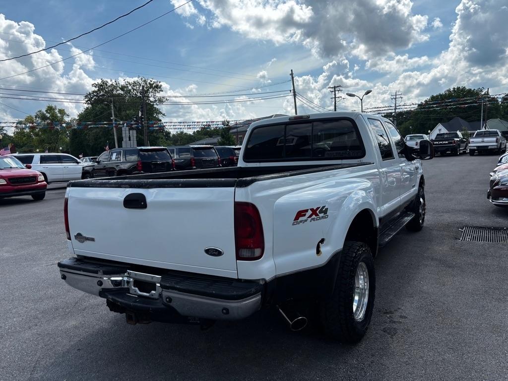 Ford F-350 SD XL Crew Cab 4WD DRW 2006