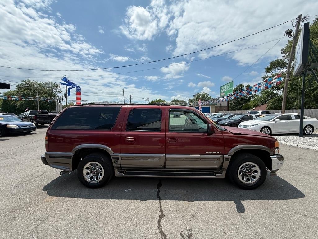 GMC Yukon XL 1500 2WD 2003