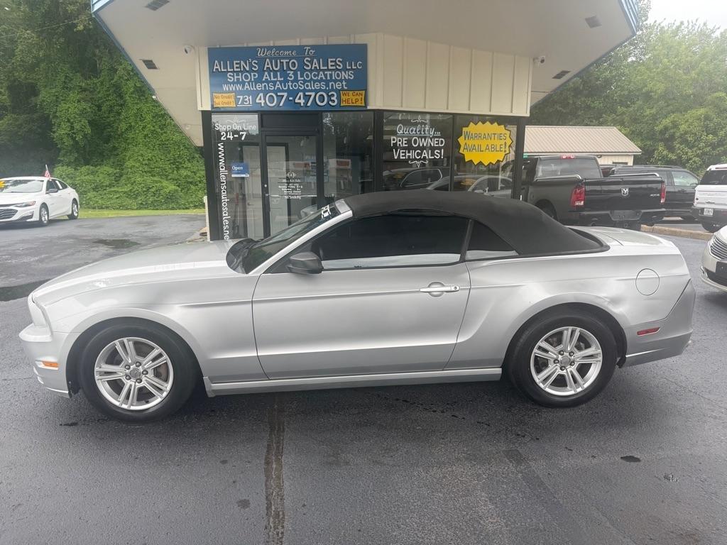 Ford Mustang V6 Convertible 2014