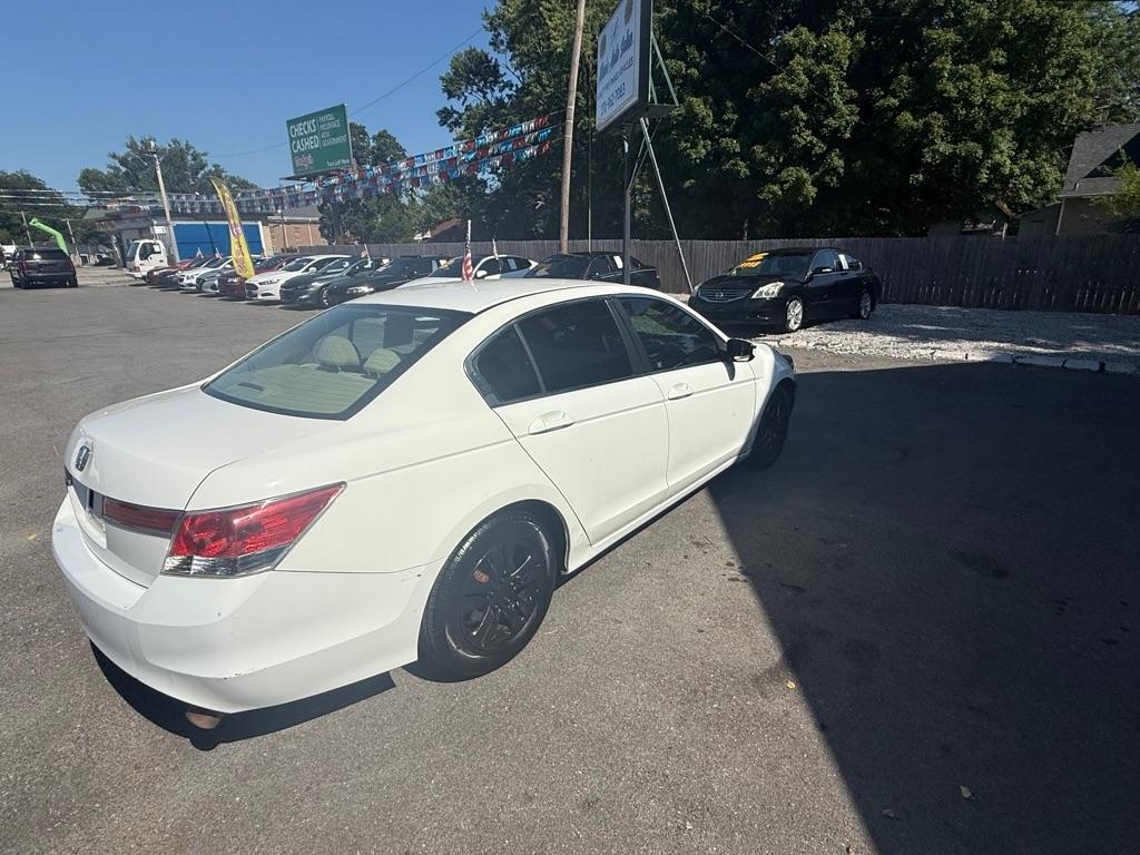 Honda Accord LX-P Sedan AT 2012