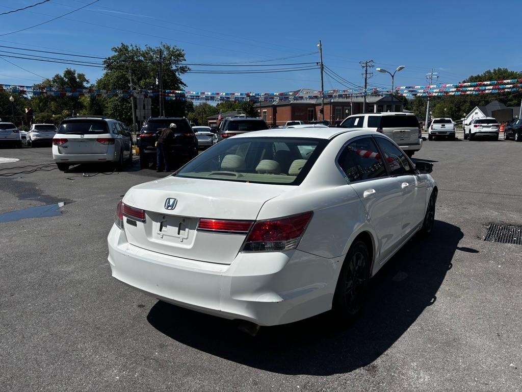 Honda Accord LX-P Sedan AT 2012