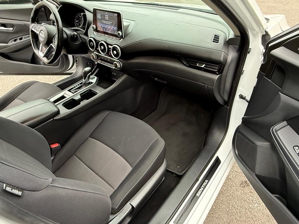 Nissan Sentra SV 2023