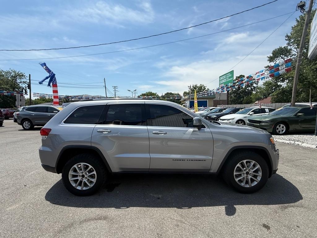 Jeep Grand Cherokee Laredo E 2WD 2021