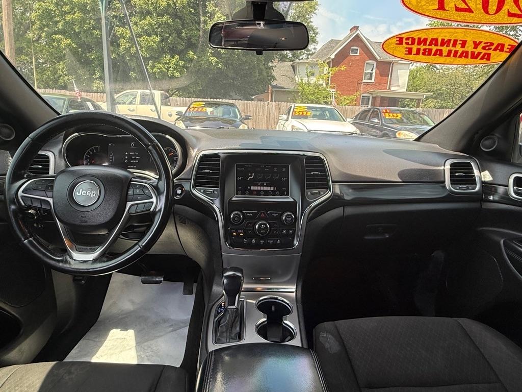 Jeep Grand Cherokee Laredo E 2WD 2021