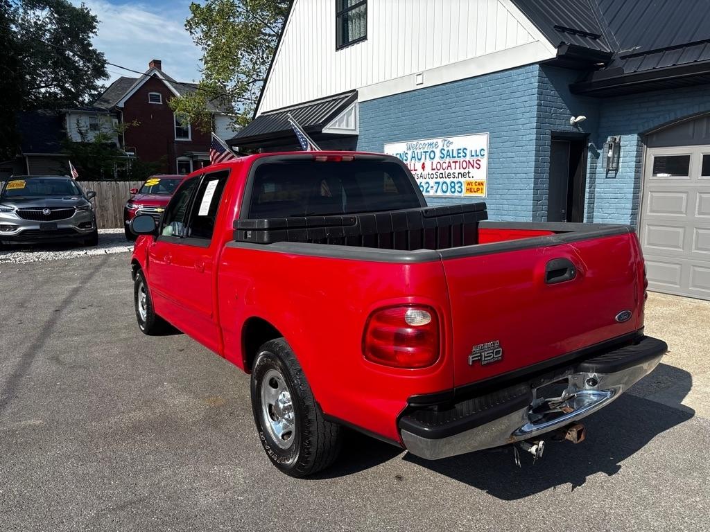 Ford F-150 XLT SuperCrew Short Bed 2WD 2002