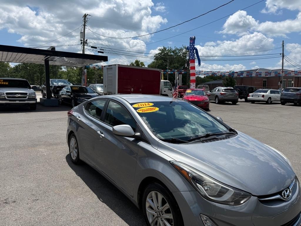 Hyundai Elantra GLS M/T 2014