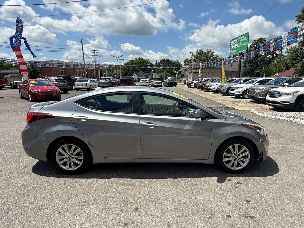 Hyundai Elantra GLS M/T 2014