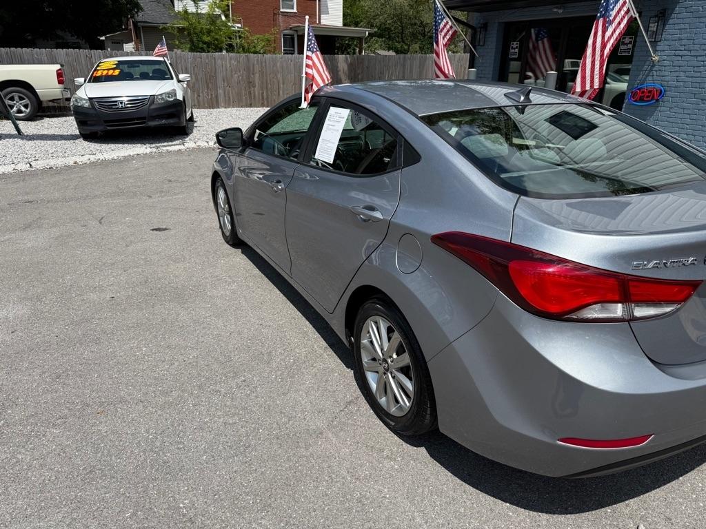 Hyundai Elantra GLS M/T 2014