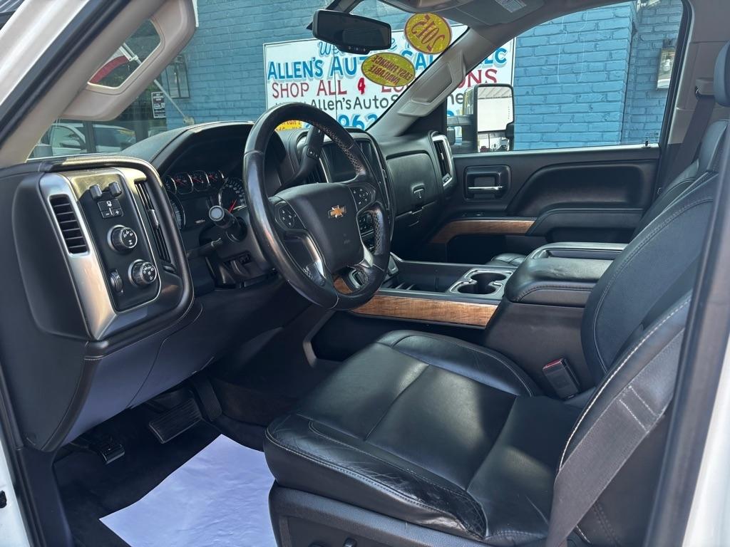 Chevrolet Silverado 2500HD LTZ Double Cab 4WD 2015