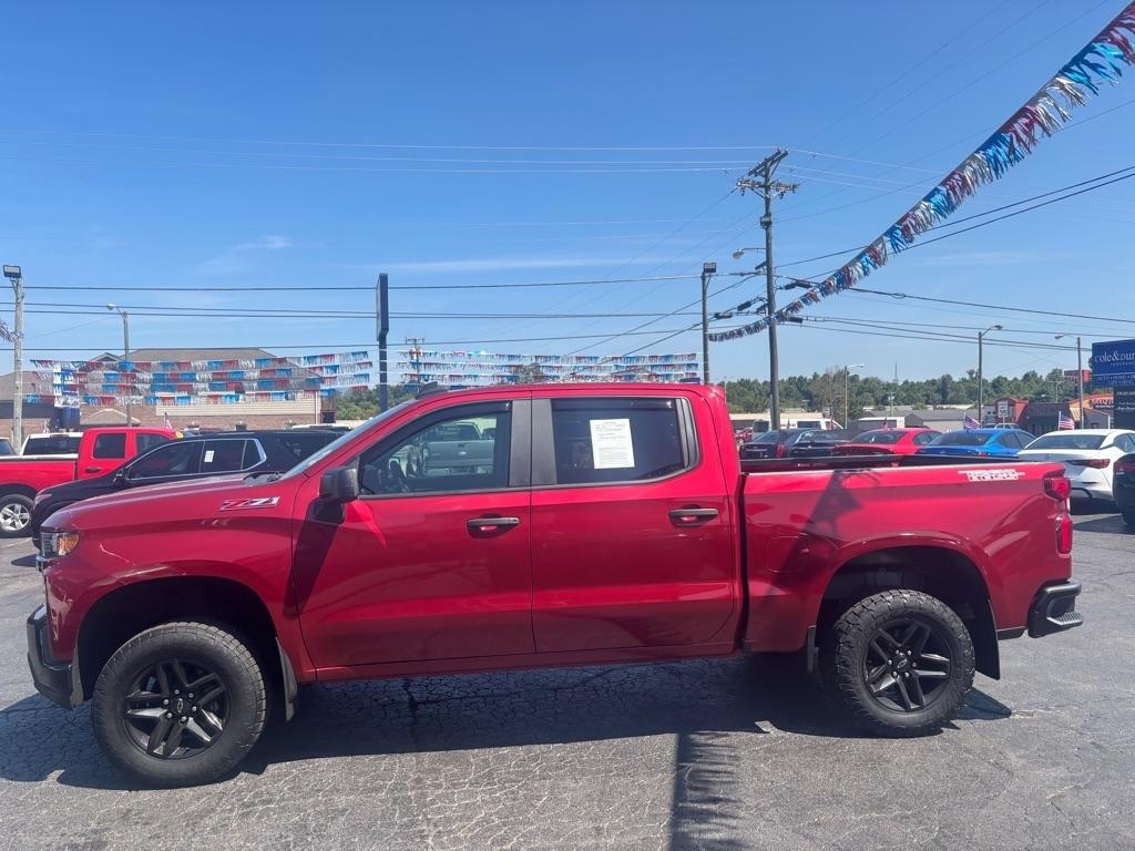 Chevrolet Silverado 1500 Custom Trail Boss Crew Cab Long Box 4WD 2019