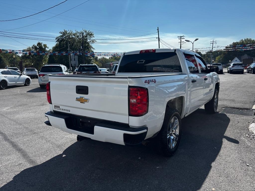 Chevrolet Silverado 1500 Custom Crew Cab 4WD 2018