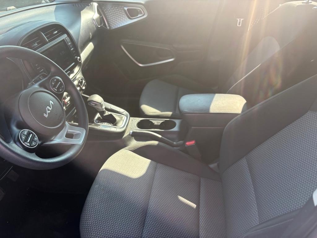 Kia Soul LX CVT 2023