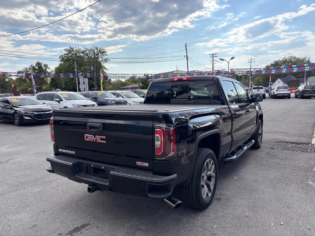 GMC Sierra 1500 SLT Crew Cab Short Box 4WD 2018