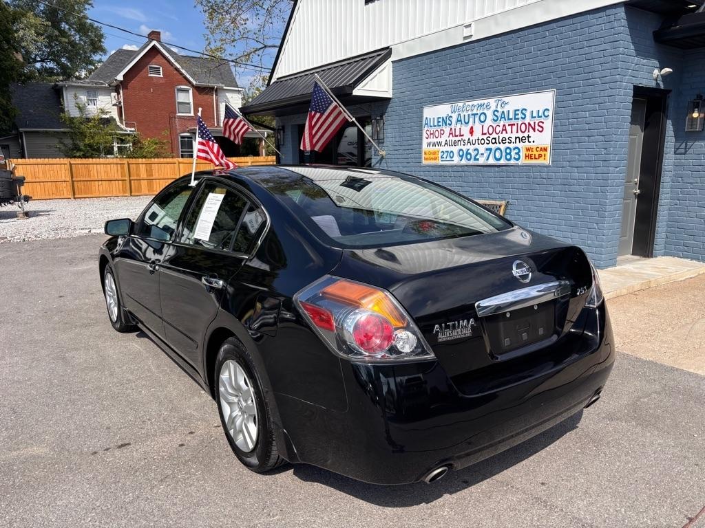 Nissan Altima 2.5 S 2011