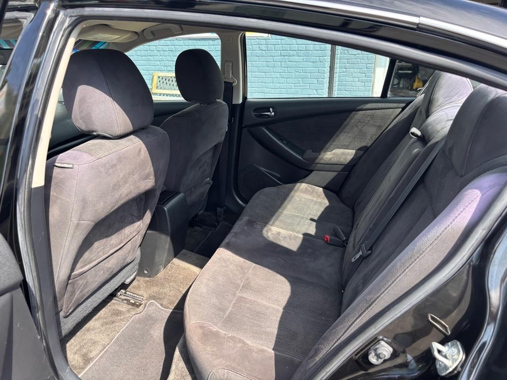 Nissan Altima 2.5 S 2011