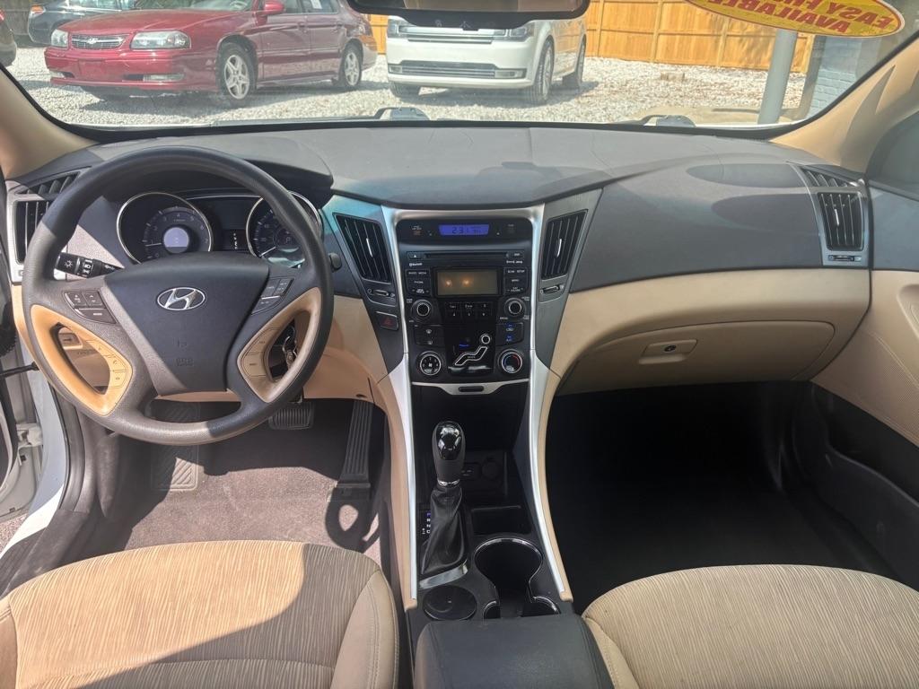 Hyundai Sonata GLS Auto 2012