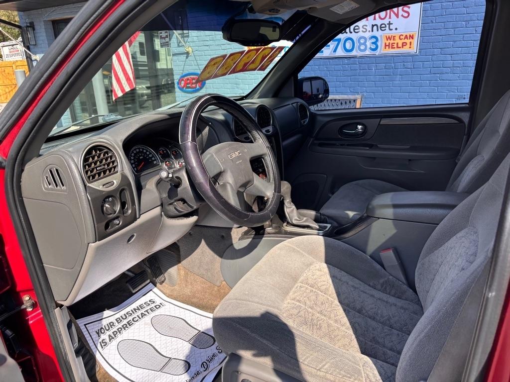 GMC Envoy SLE 2WD 2002