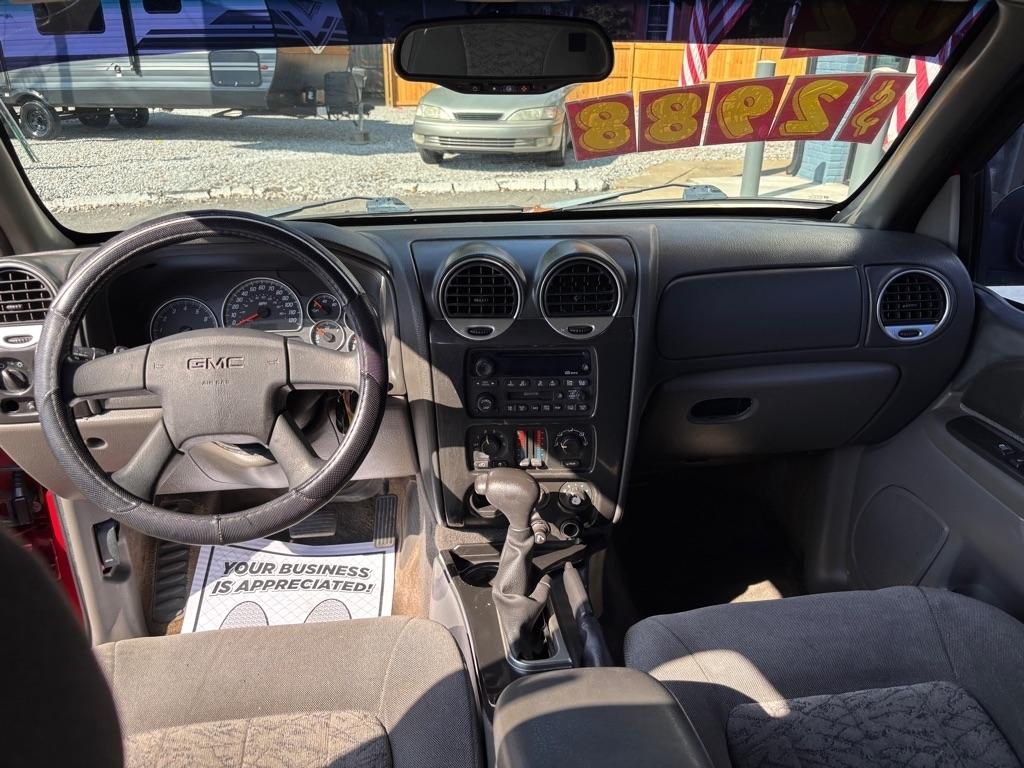 GMC Envoy SLE 2WD 2002