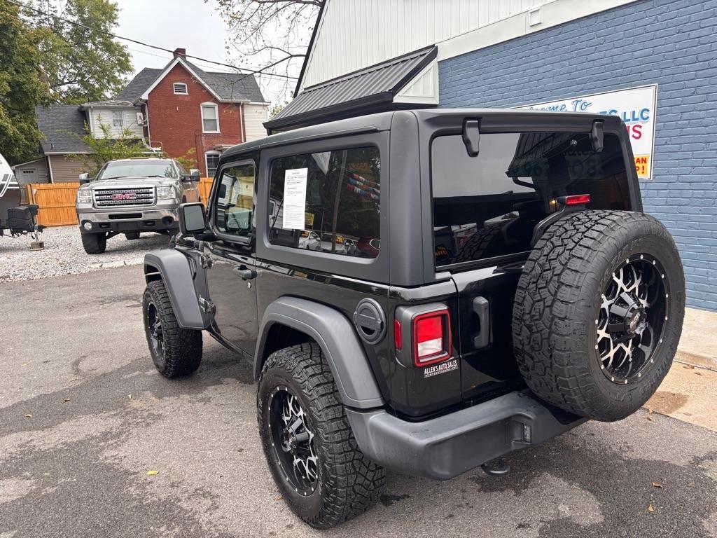 Jeep Wrangler Sport 4WD 2020