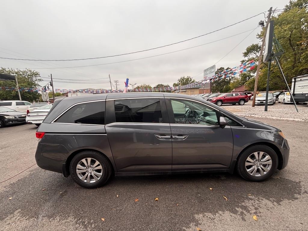 Honda Odyssey SE 2016