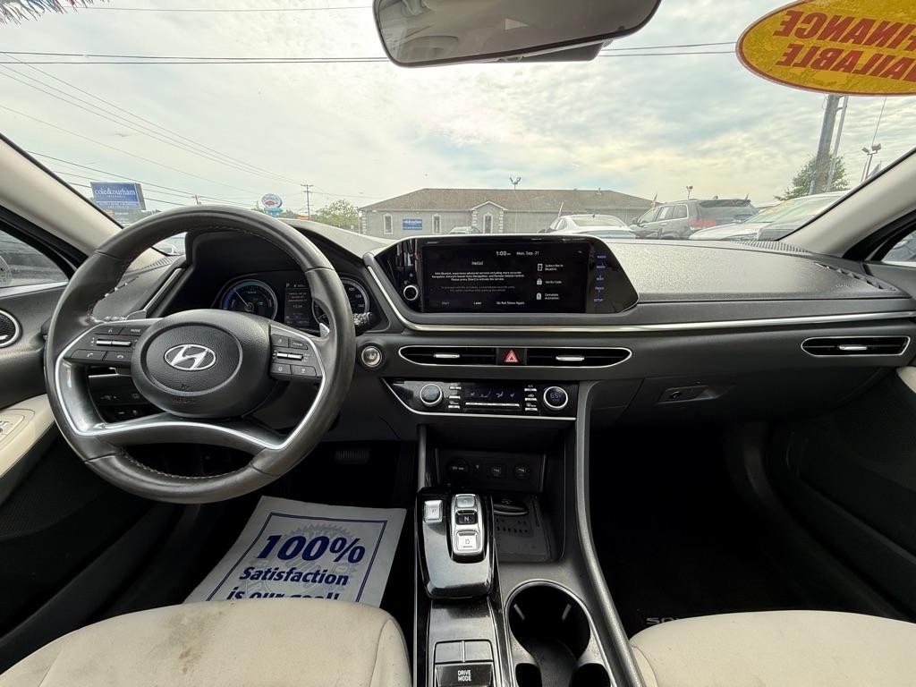 Hyundai Sonata Hybrid SEL 2023