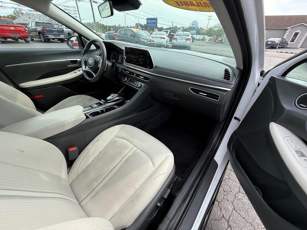 Hyundai Sonata Hybrid SEL 2023