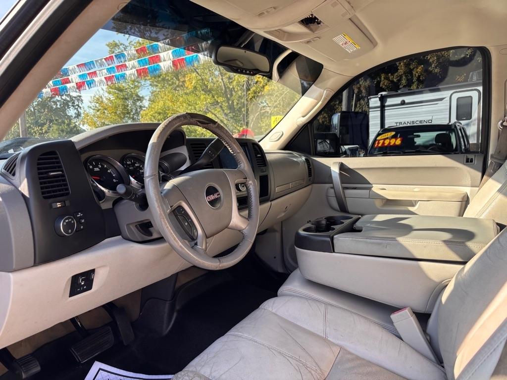 GMC Sierra 2500HD SLE Crew Cab 4WD 2012