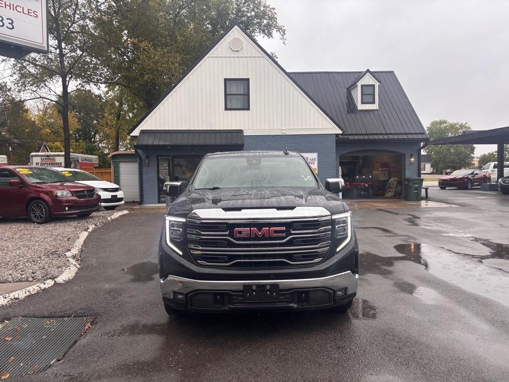 GMC Sierra 1500 SLT Crew Cab 4WD 2022