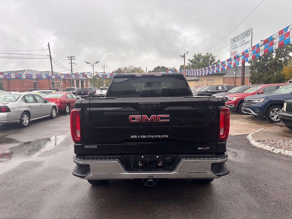 GMC Sierra 1500 SLT Crew Cab 4WD 2022