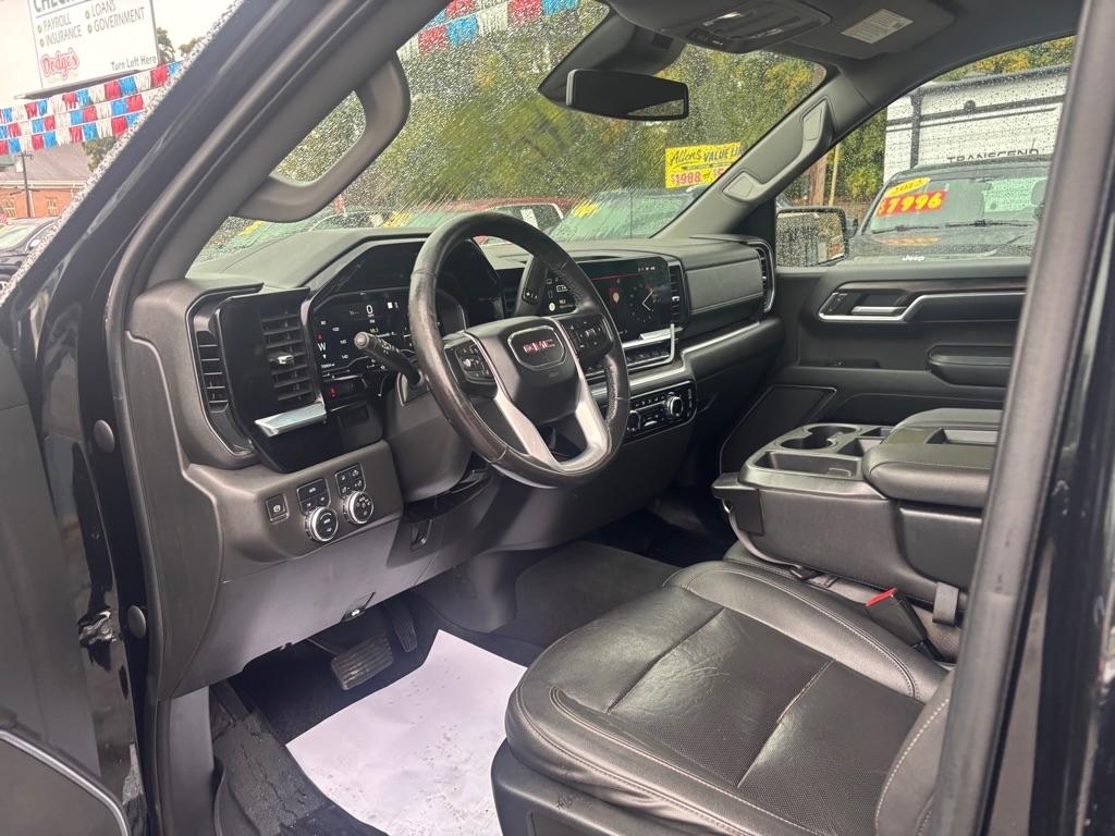 GMC Sierra 1500 SLT Crew Cab 4WD 2022