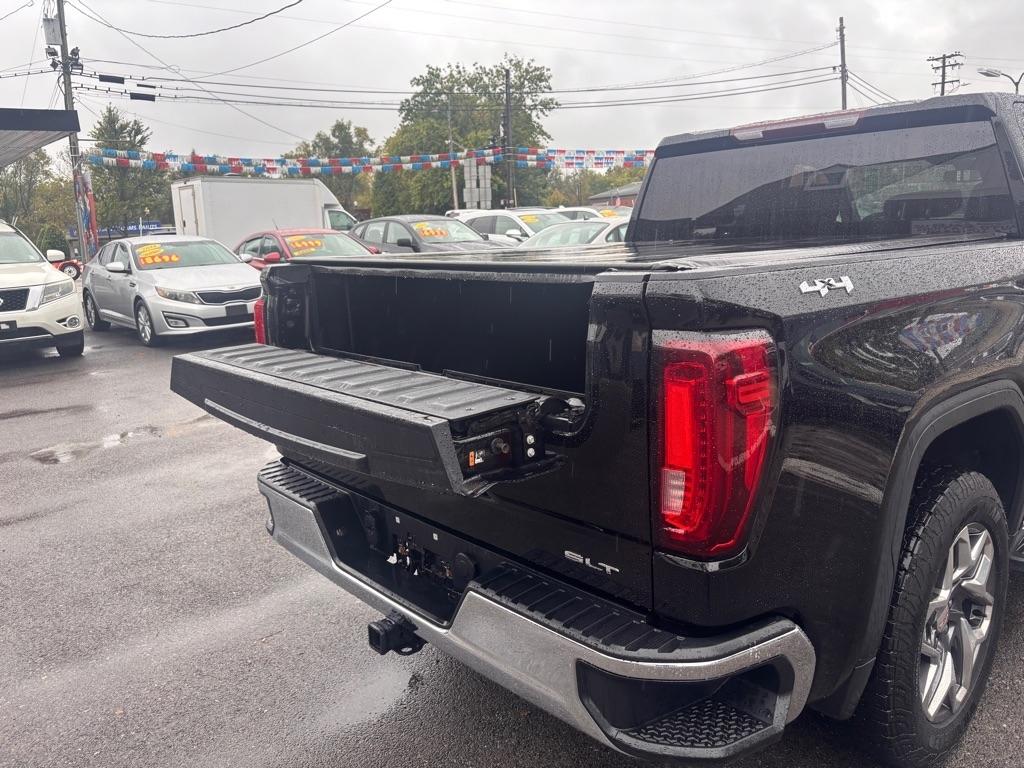 GMC Sierra 1500 SLT Crew Cab 4WD 2022
