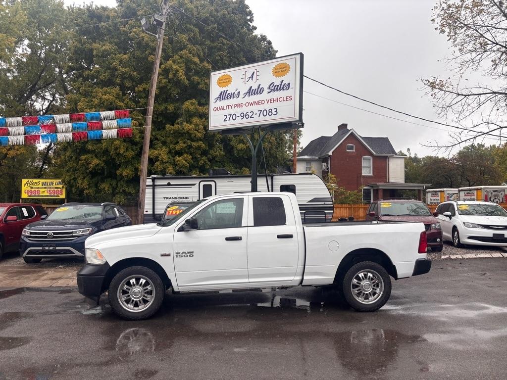 RAM 1500 Tradesman Quad Cab 4WD 2015