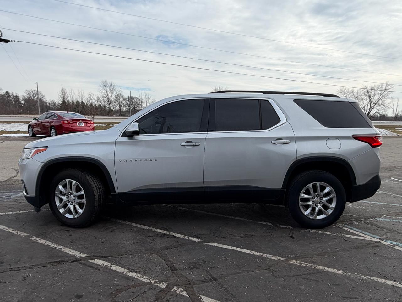 Chevrolet Traverse FWD 4dr LT Leather 2021