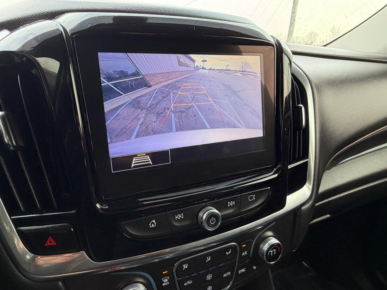 Chevrolet Traverse FWD 4dr LT Leather 2021