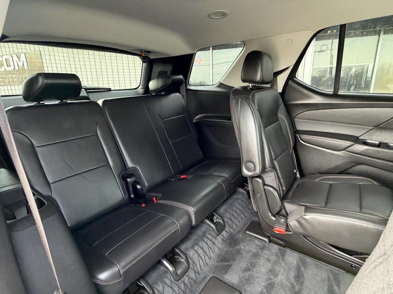 Chevrolet Traverse FWD 4dr LT Leather 2021