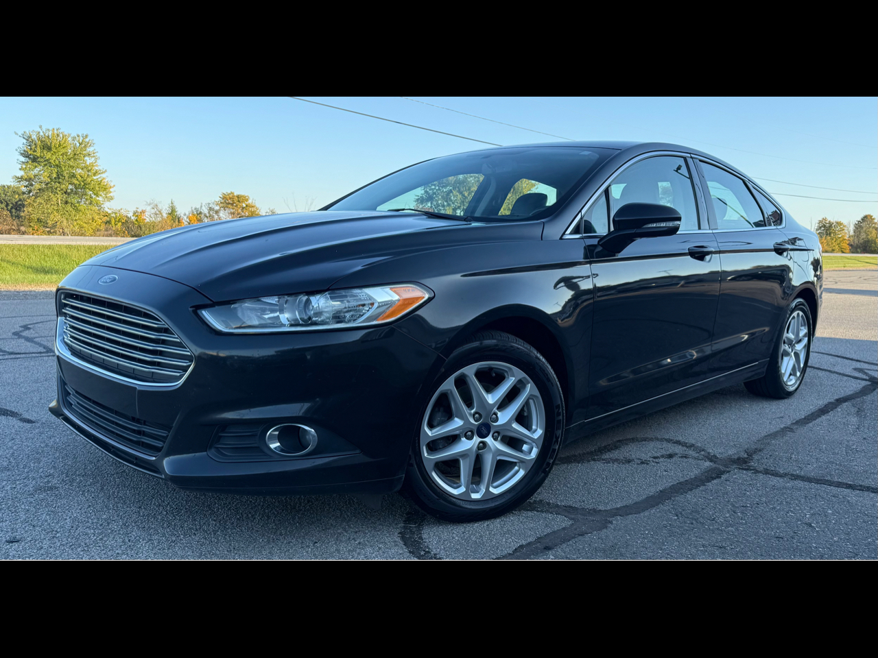 Ford Fusion 4dr Sdn SE FWD 2013 Ford Fusion 4dr Sdn SE FWD 2013