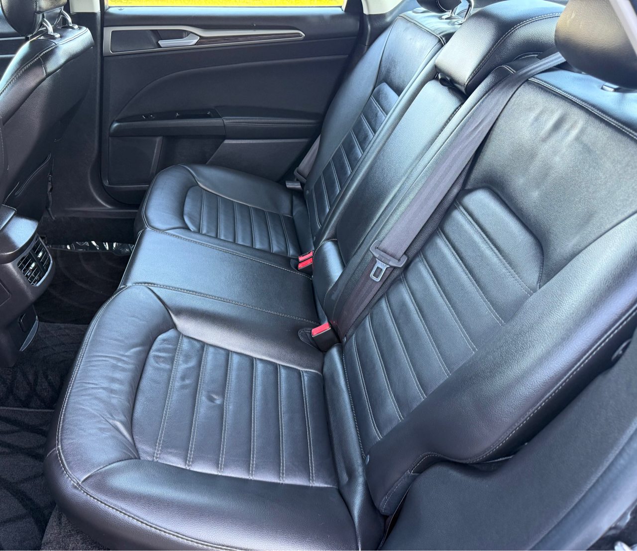 Ford Fusion 4dr Sdn SE FWD 2013 Ford Fusion 4dr Sdn SE FWD 2013