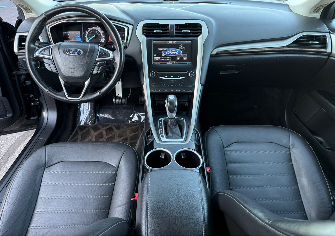 Ford Fusion 4dr Sdn SE FWD 2013 Ford Fusion 4dr Sdn SE FWD 2013