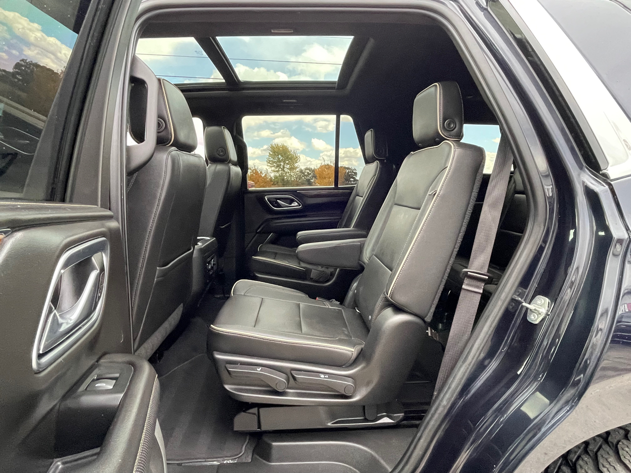 Chevrolet Tahoe 4WD 4dr Premier 2021 Chevrolet Tahoe 4WD 4dr Premier 2021