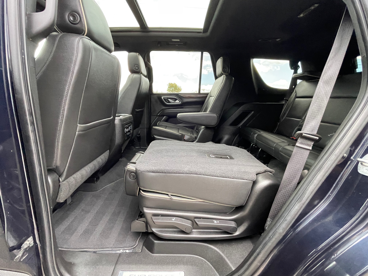 Chevrolet Tahoe 4WD 4dr Premier 2021 Chevrolet Tahoe 4WD 4dr Premier 2021