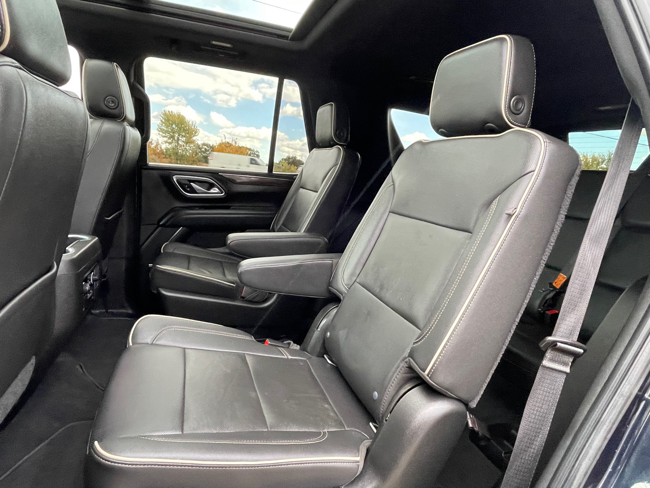 Chevrolet Tahoe 4WD 4dr Premier 2021 Chevrolet Tahoe 4WD 4dr Premier 2021